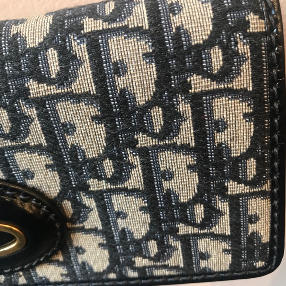 DIOR LOGO MONOGRAM BLUE WALLET ON CHAIN - Picture 5 of 12